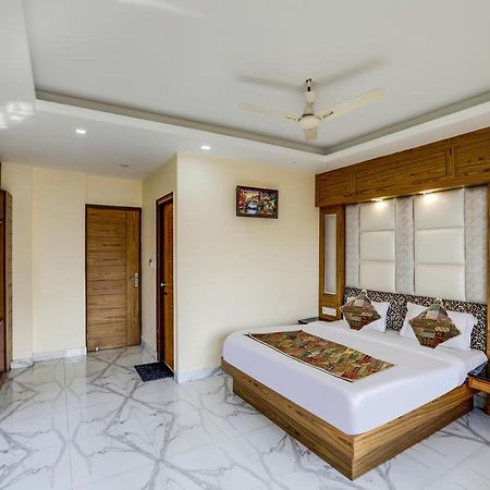Hotel Vanson Villa - Near Connaught Place Nueva Delhi Exterior foto
